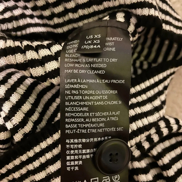 Anthropology striped turtleneck X-small like new - Picture 7 of 8